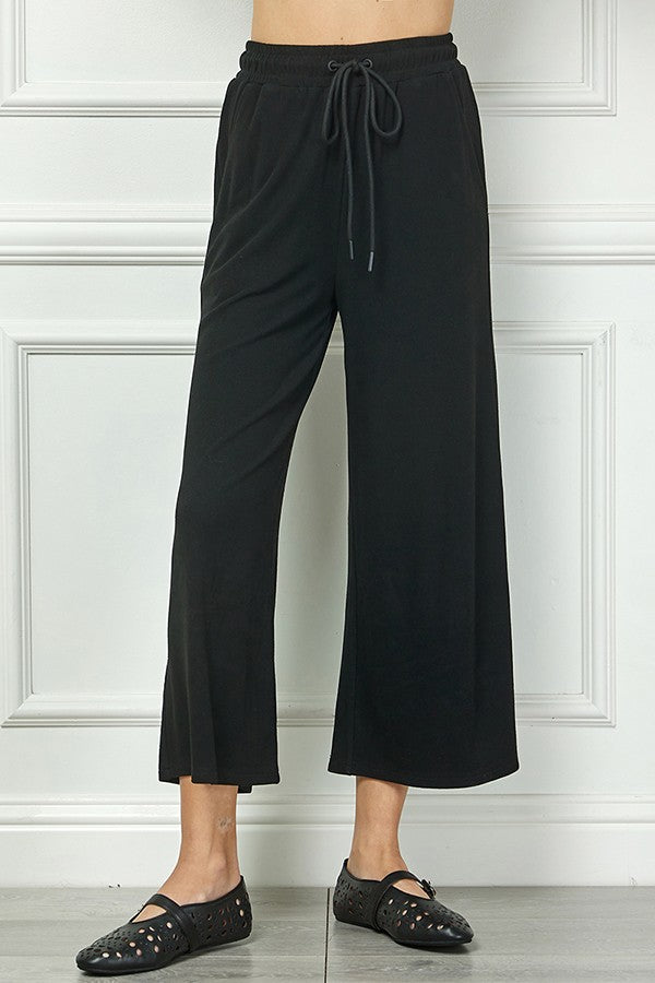 Black Fleece Set: Collared Top and Crop Pants